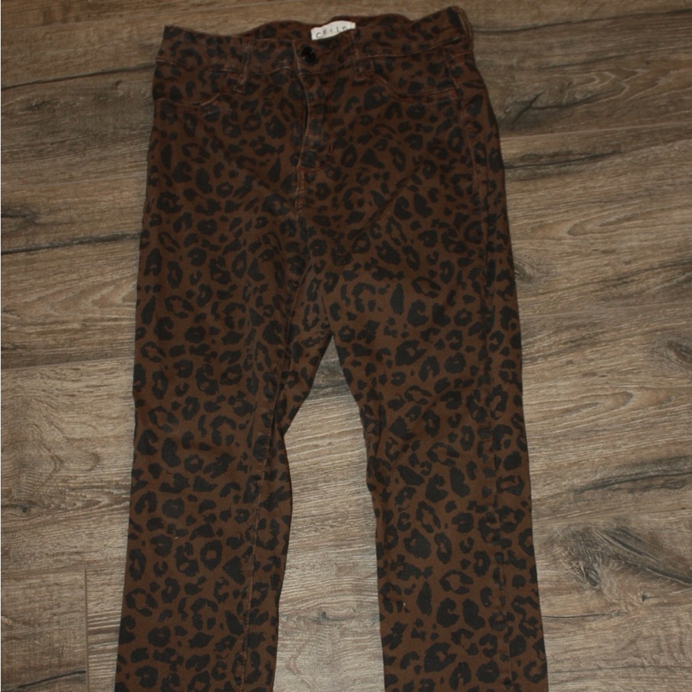 CELLO animal print skinny jeans!!